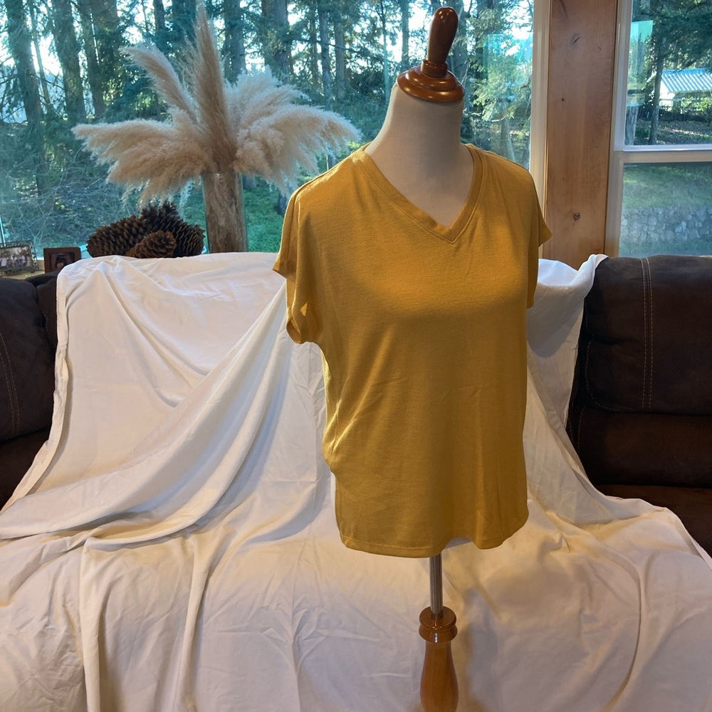 Yellow shirt